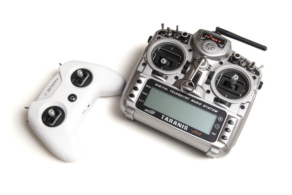 BetaFPV LiteRadio 2 compared to FrSky Taranis X9D+